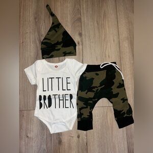 Brand New 0-3 months camouflage baby outfit.